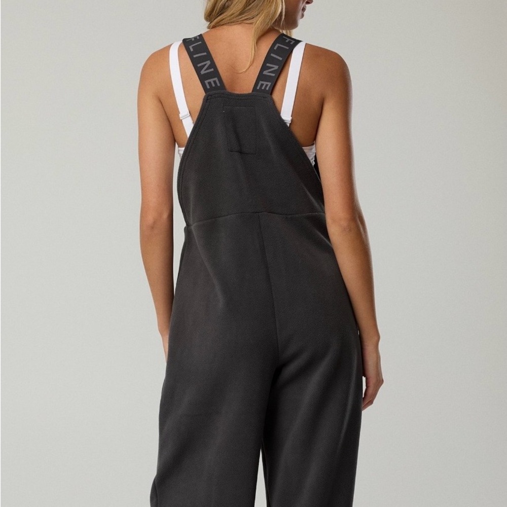 These are brand new with tags Aerie fleece overalls size small. So cozy! - Picture 5 of 7